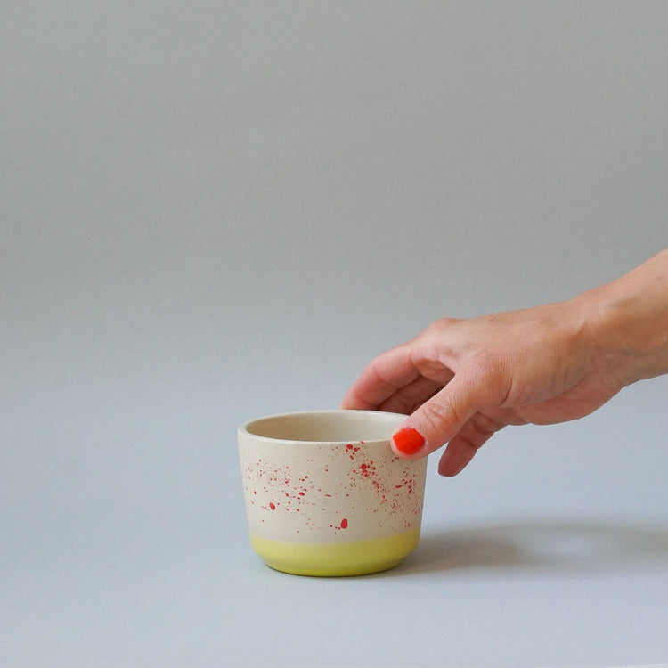 Becher Lys Cappuccino